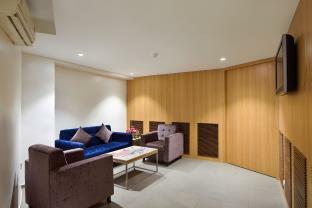 Hotel Leafio Мумбай Екстериор снимка